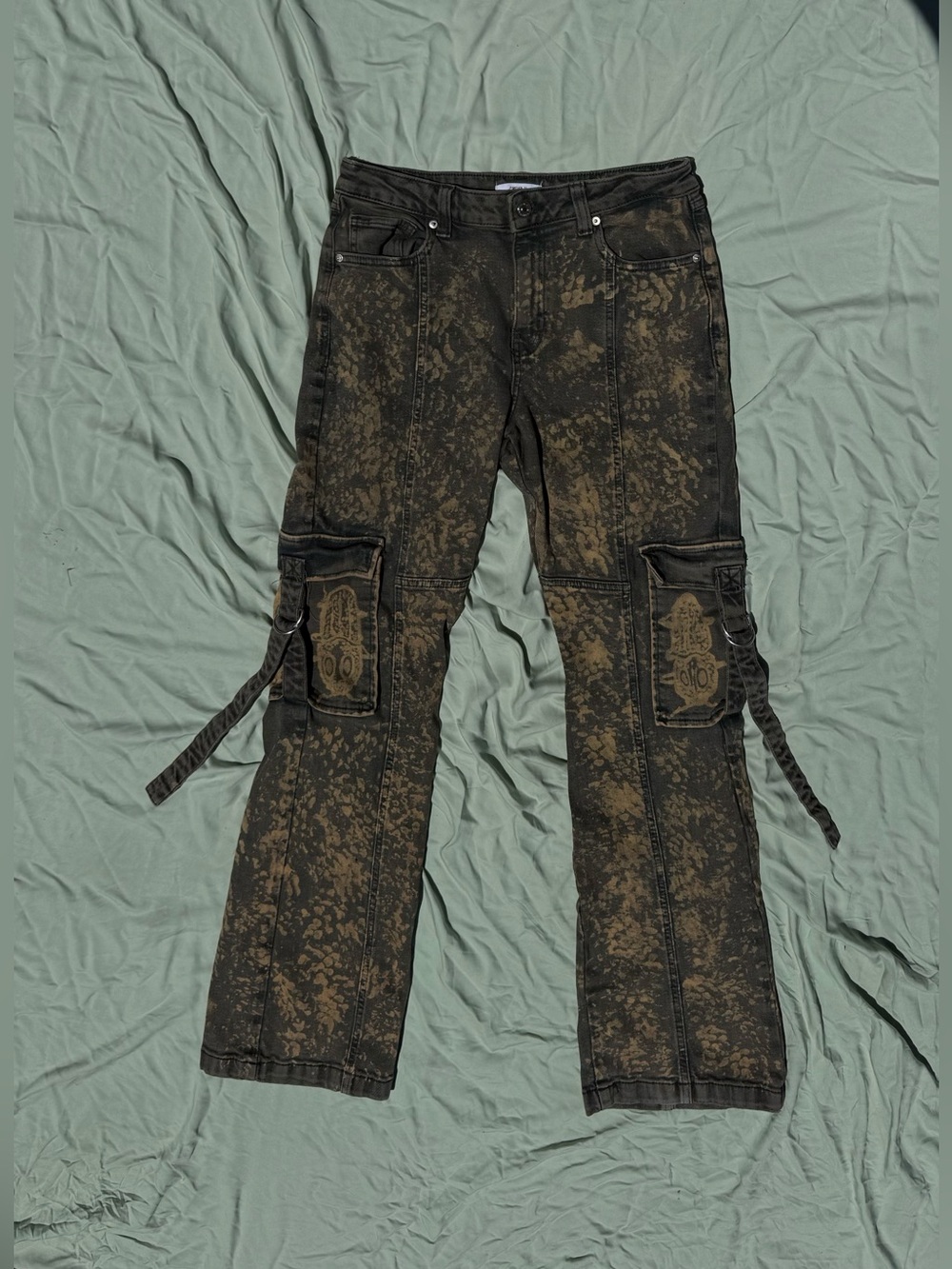 Hand painted mid rise bootcut jeans inspired by the eastern eyed click beetle!!! - Picture 3 of 12